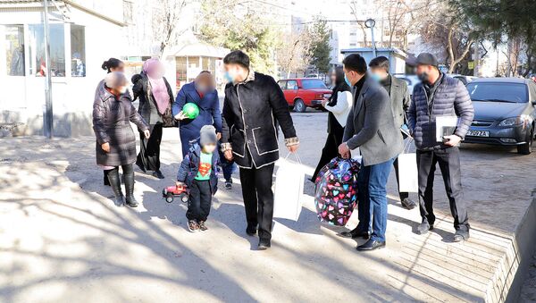 Граждане Узбекистана возвращены на Родину - Sputnik Узбекистан