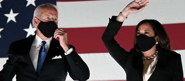 Джо Байден и Камала Харрис - Sputnik Узбекистан