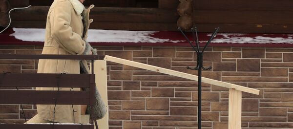 Президент РФ В. Путин принял участие в крещенских купаниях - Sputnik Узбекистан