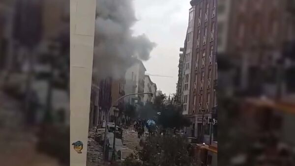 Сильном взрыв в центре Мадрида, Испания. - YouTube - Sputnik Ўзбекистон