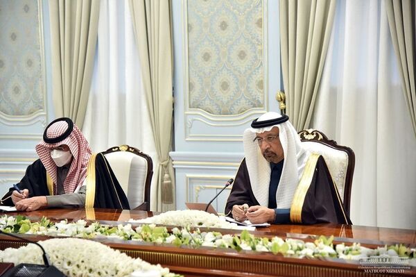 Шавкат Мирзиёев принял делегацию Саудовской Аравии - Sputnik Узбекистан