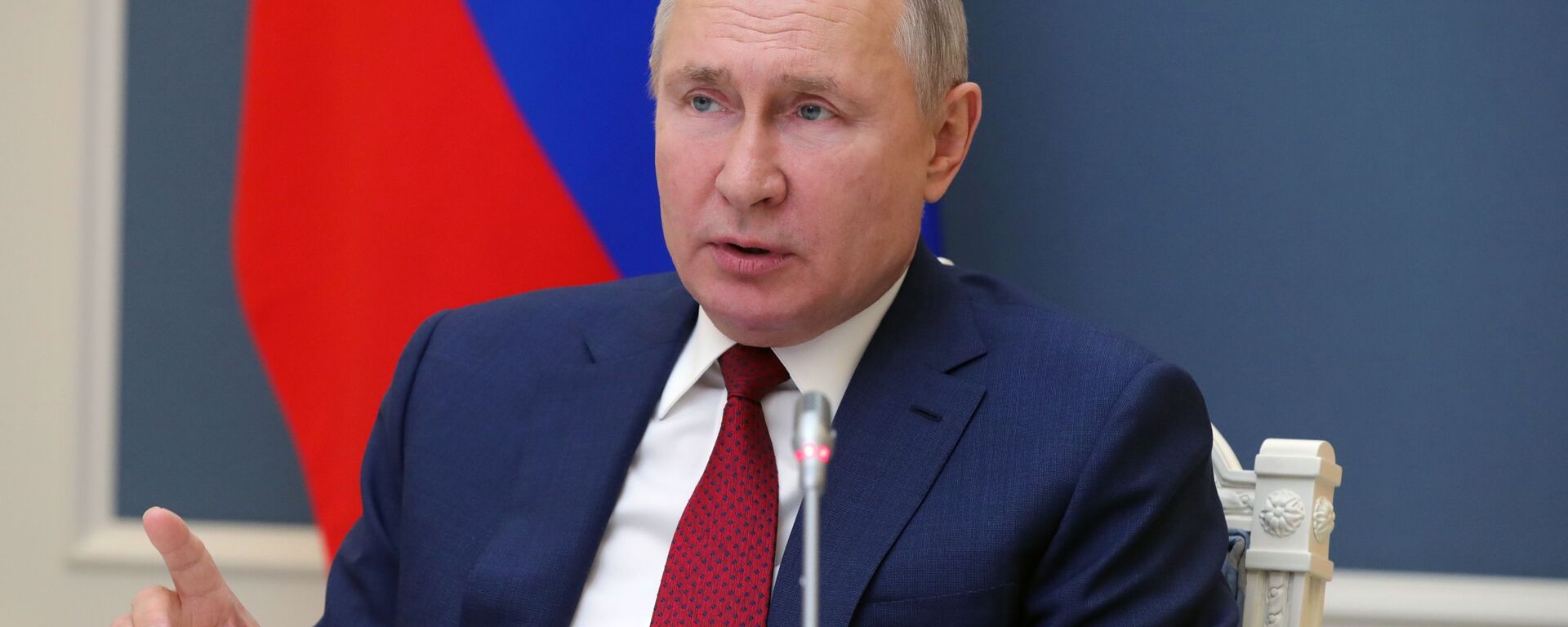 Prezident RF V. Putin vыstupil na sessii onlayn-foruma Davosskaya povestka dnya 2021 - Sputnik Oʻzbekiston, 1920, 23.03.2021