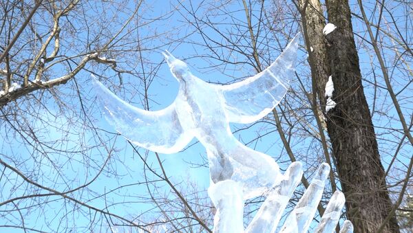 Мир кристаллов: как создают ледовые и снежные скульптуры – видео - Sputnik Узбекистан