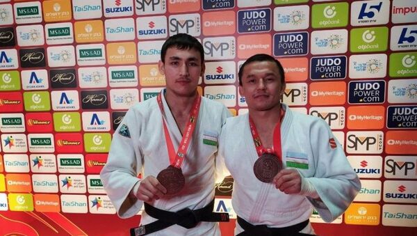 Бронзовые призеры чемпионата по дзюдо в Израиле - Sputnik Узбекистан