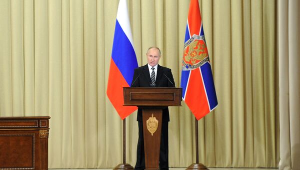 Prezident RF V. Putin prinyal uchastie v zasedanii kollegii FSB RF - Sputnik O‘zbekiston