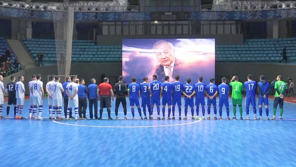 Матч посвященный памяти бывшего Президента АФУ Мираброра Усманова - Sputnik Узбекистан