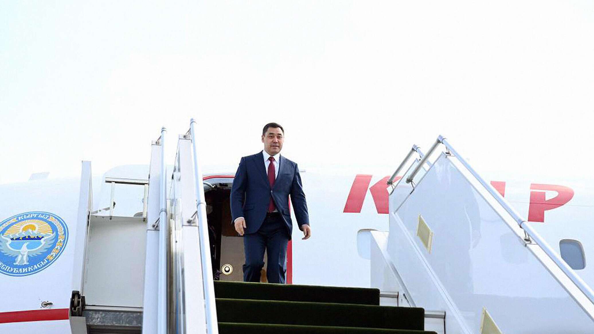 1 президент киргизии 5 букв