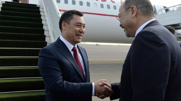 Prezident Kirgizstana Sadir Japarov pribil v g. Tashkent s gosudarstvennim vizitom - Sputnik O‘zbekiston