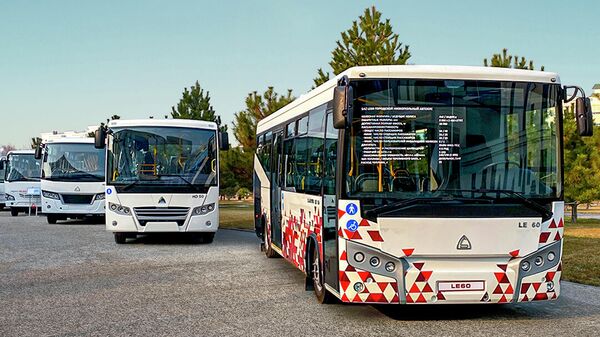  Обновленная версия автобуса SAZ LE60 - Sputnik Узбекистан