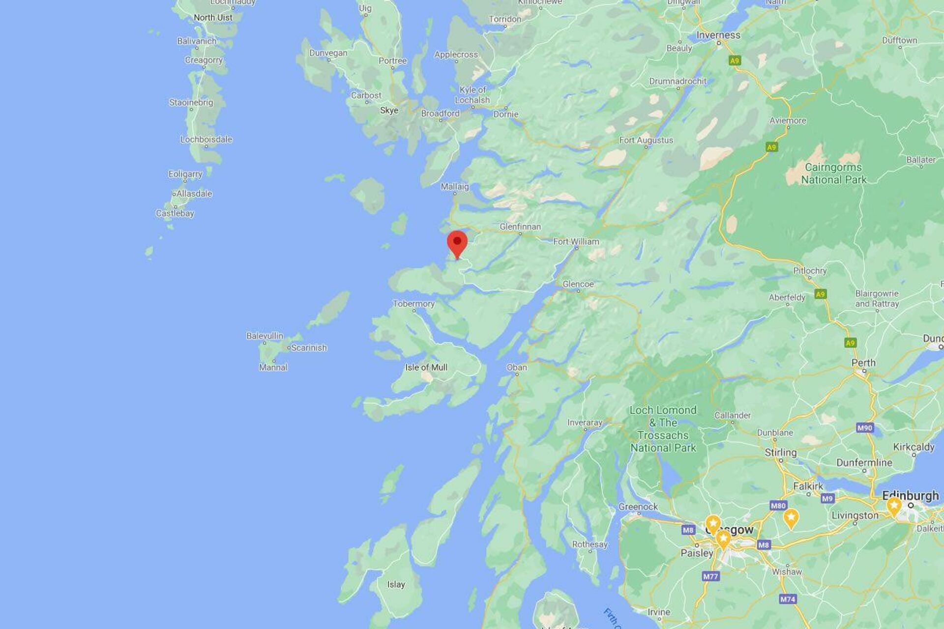 Олений остров в Шотландии, также известный как Эйлин-эн-Фейд - Sputnik Узбекистан, 1920, 18.03.2021