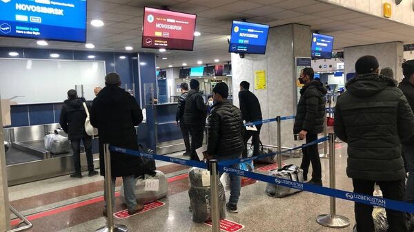 Около 200 мигрантов из Узбекистана отправились на работу в Амурскую область - Sputnik Ўзбекистон