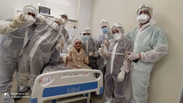 Пациентка в возрасте 99-лет вылечилась от коронавируса - Sputnik Узбекистан