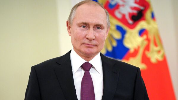 Prezident RF V. Putin  - Sputnik Oʻzbekiston