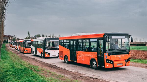 SAZ LE60 Samarkandskogo avtomobilnogo zavoda popolnili avtobusniy park Kazaxstana - Sputnik O‘zbekiston
