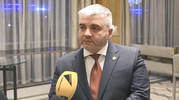 Министр промышленности ЕЭК Артак Камалян - Sputnik Узбекистан