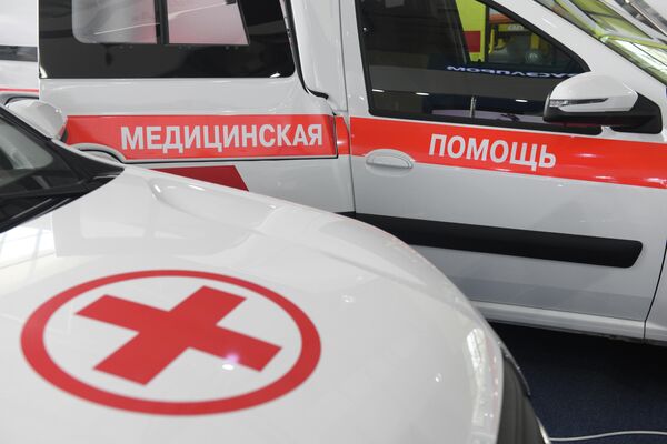 Россия в рамках форума передала Узбекистану 20 современных автомобилей скорой помощи. - Sputnik Узбекистан