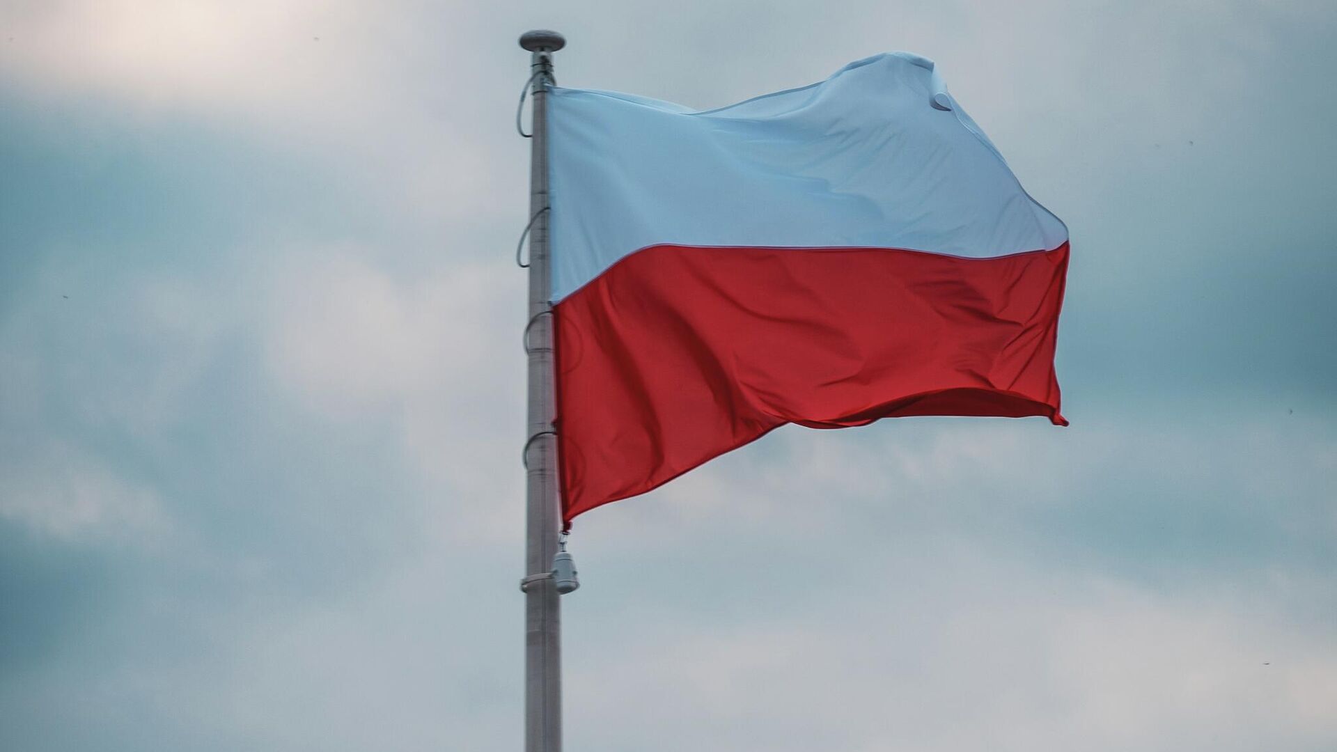 Флаг Польши - Sputnik Узбекистан, 1920, 13.04.2021