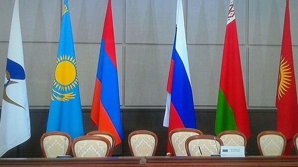 Флаги стран ЕАЭС, архивное фото - Sputnik Узбекистан