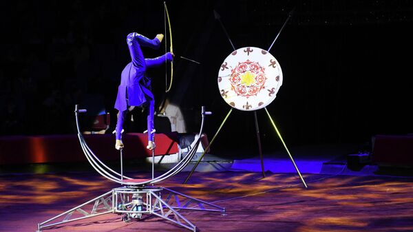 Выступление на арене цирка  - Sputnik Узбекистан