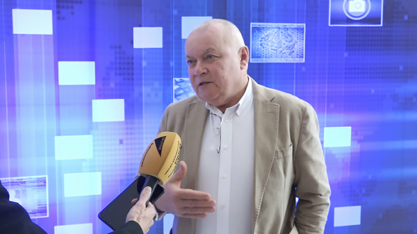 Выступление и комментарий генерального директора МИА Россия сегодня Дмитрия Киселева на Медианеделе в Ташкенте - Sputnik Узбекистан