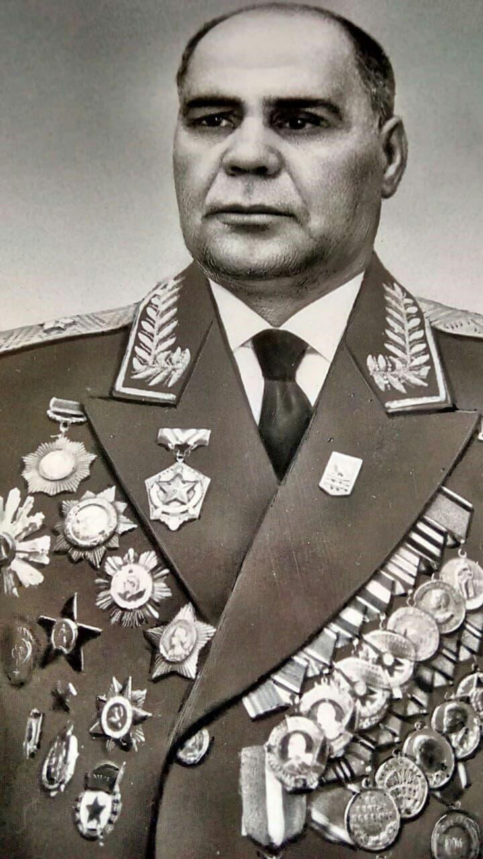 Герой Советского Союза генерал Владимир Антонов - Sputnik Узбекистан, 1920, 06.05.2021