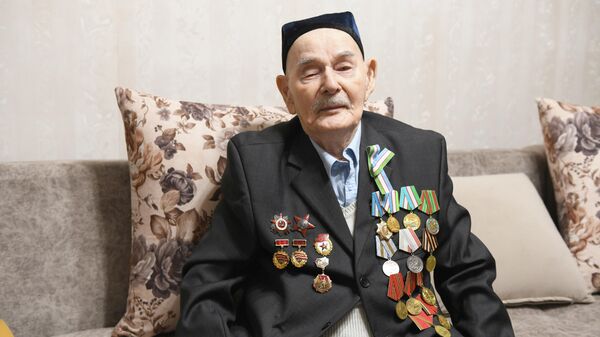 Ветеран Великой Отечественной войны Чингиз Залялютдинов - Sputnik Узбекистан