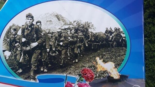 Скандал в Фергане: на плакате в честь Победы появились немецкие солдаты - Sputnik Ўзбекистон