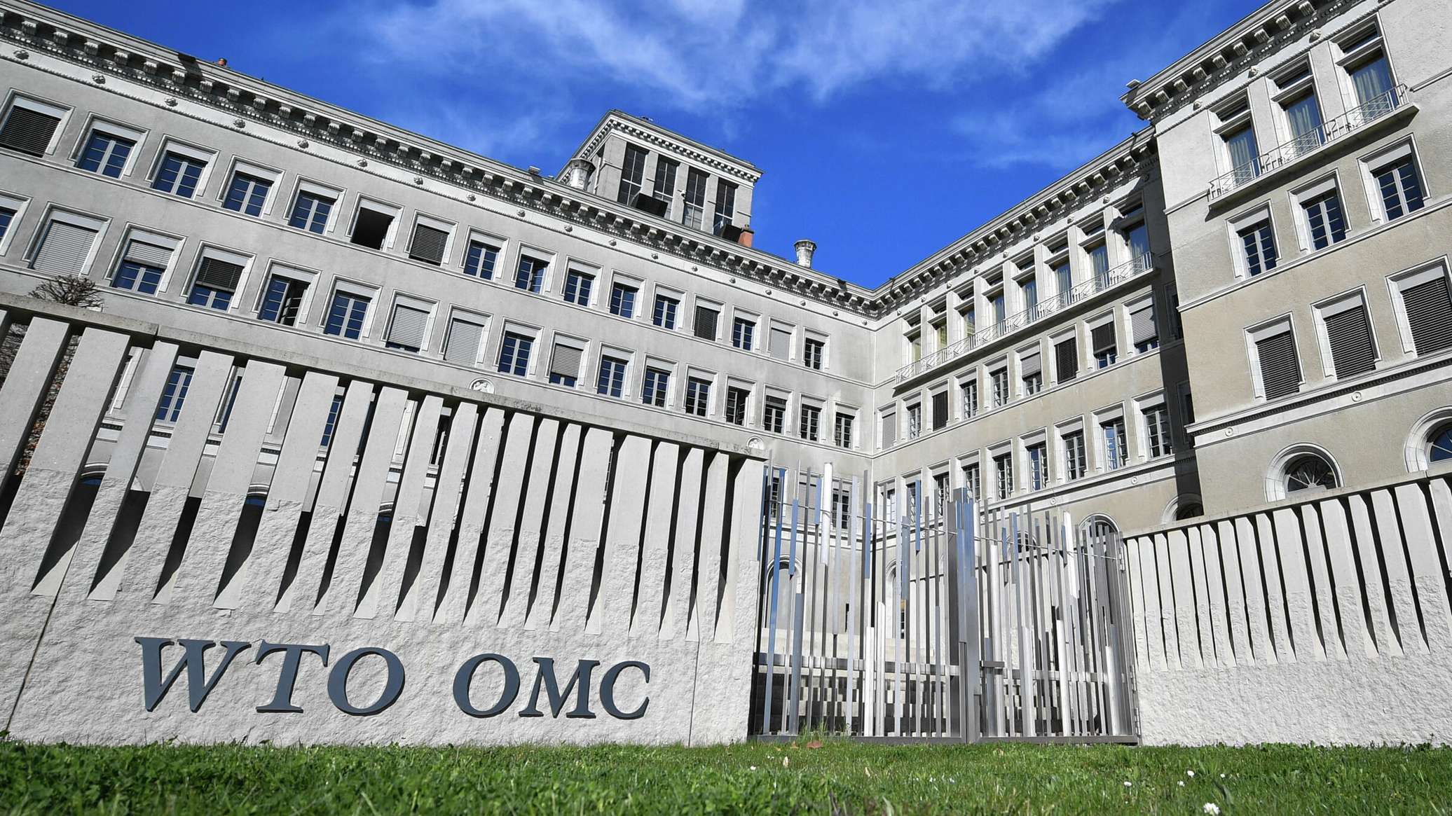 WTO Moot Court Challenges Students With Autonomous Vehicle Dispute
