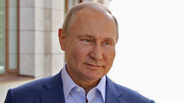 Президент РФ Владимир Путин - Sputnik Узбекистан