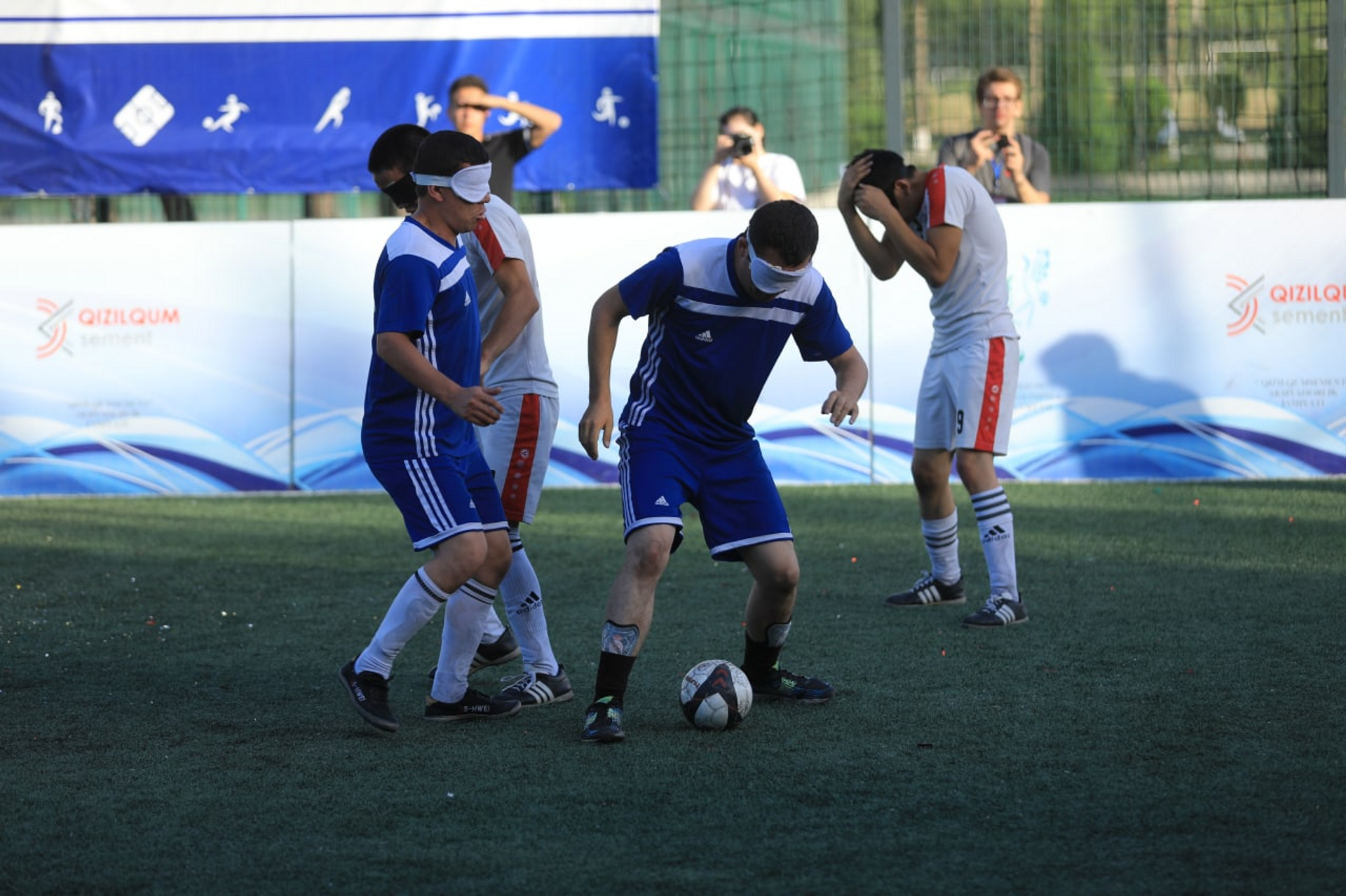 В Узбекистане впервые состоялся турнир по футболу 5х5 среди незрячих спортсменов - Sputnik Узбекистан, 1920, 21.06.2021