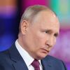 Трансляция прямой линии с президентом РФ В. Путиным - Sputnik Узбекистан