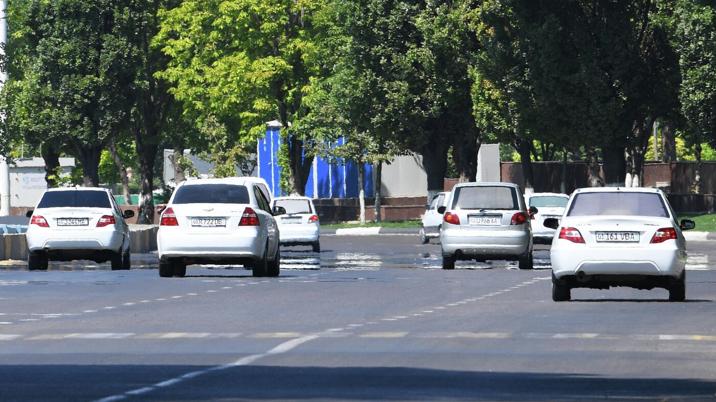 Что сейчас происходит на улицах и в метро Ташкента — видео