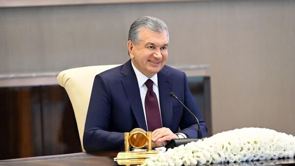 Президент Узбекистана Шавкат Мирзиёев принял члена Государственного совета, министра иностранных дел Китайской Народной Республики Ван И - Sputnik Узбекистан