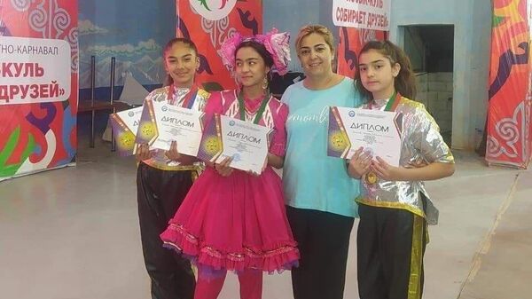 Узбекистанские школьники заняли призовые места на детском этнофестивале в Бишкеке - Sputnik Узбекистан