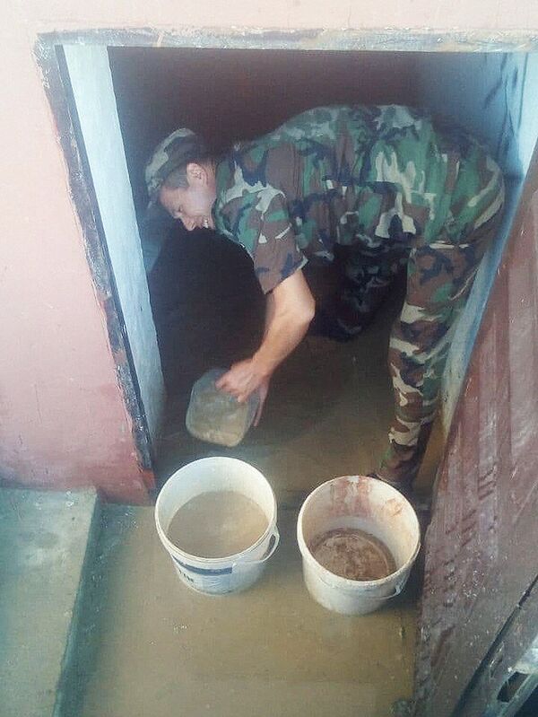В Наманганской области устраняют последствия наводнения. - Sputnik Узбекистан