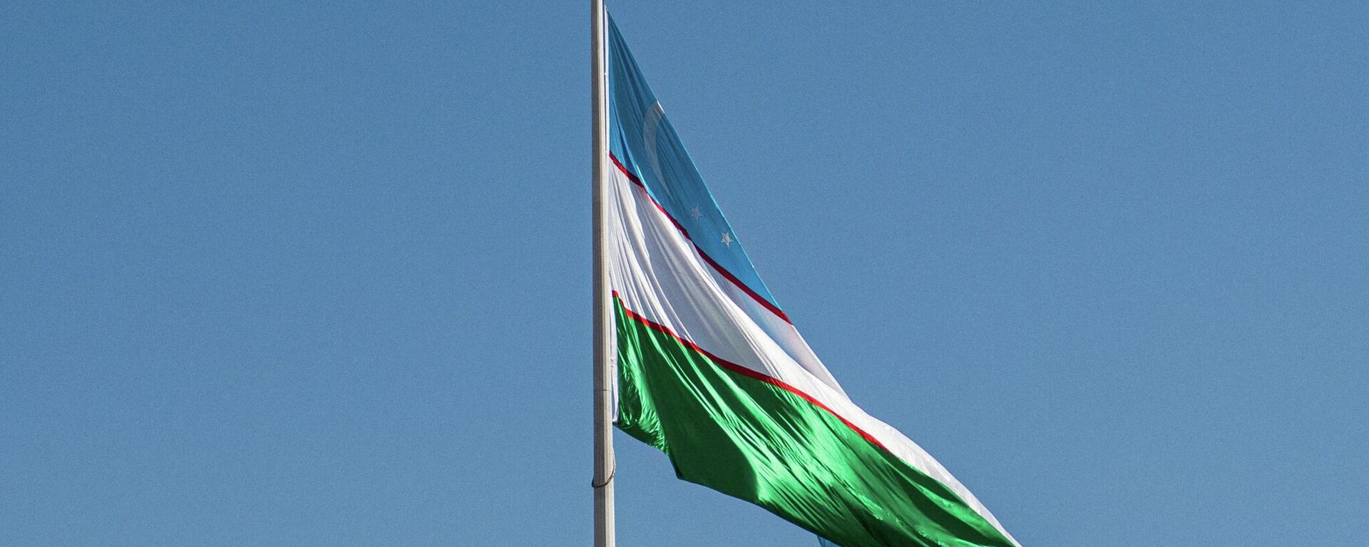 Флаг Узбекистана - Sputnik Ўзбекистон, 1920, 25.08.2021