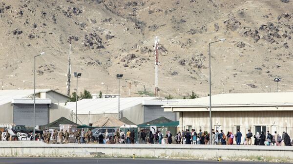 Evakuatsiya v aeroportu Kabula - Sputnik O‘zbekiston