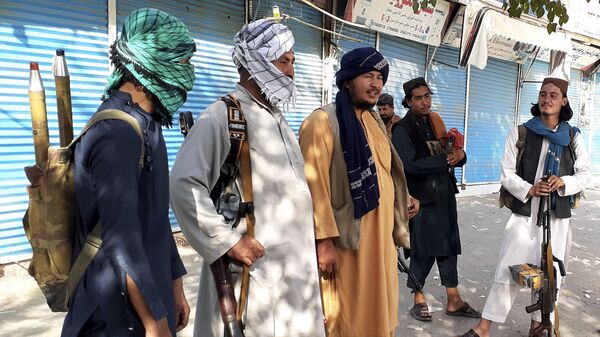 Боевики Талибана* в городе Кундуз, Афганистан - Sputnik Узбекистан