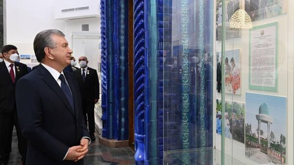 Shavkat Mirziyoyev 31-avgusta posetil alleyu Shaxidlar xotirasi - Sputnik O‘zbekiston