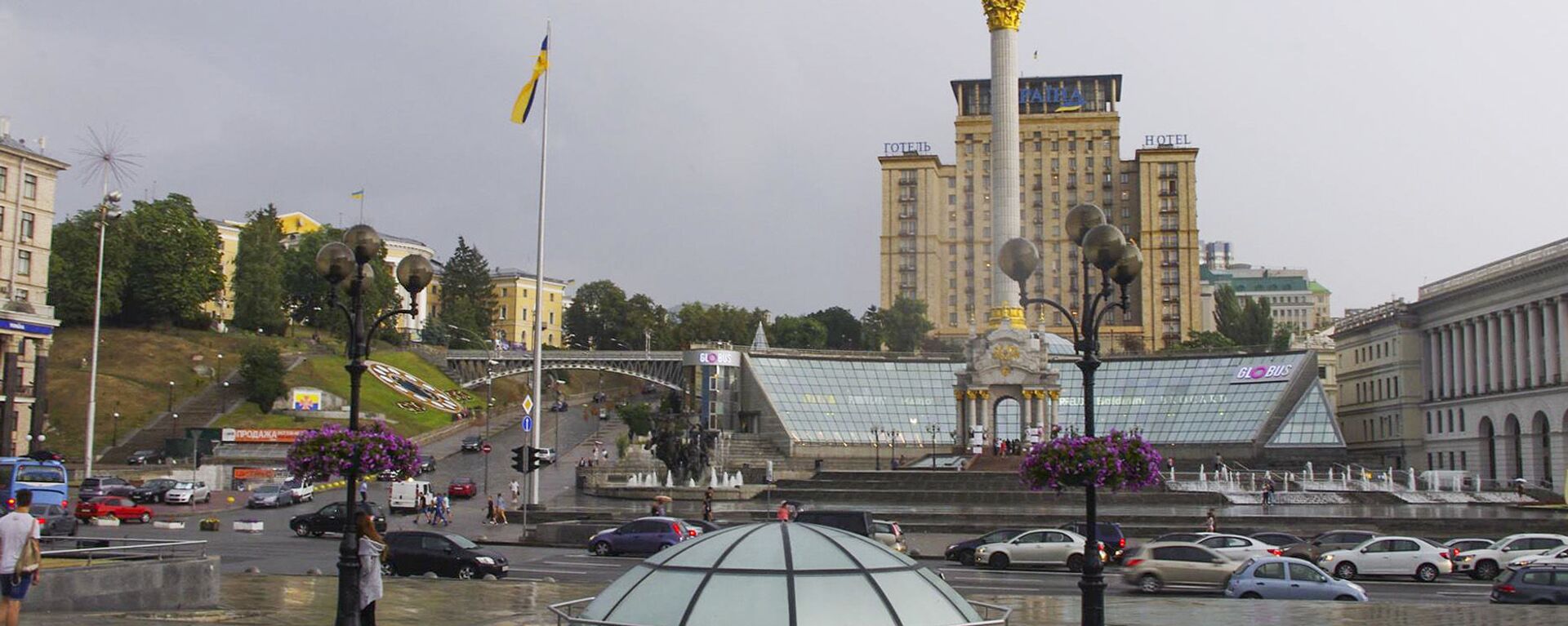 Площадь Независимости в центре Киева - Sputnik Ўзбекистон, 1920, 30.11.2021
