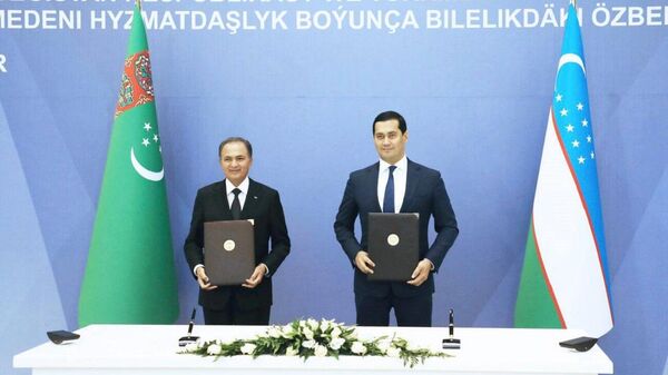 Узбекистан и Туркменистан рассчитывают подписать соглашение о создании и регулировании деятельности зоны приграничной торговли. - Sputnik Ўзбекистон