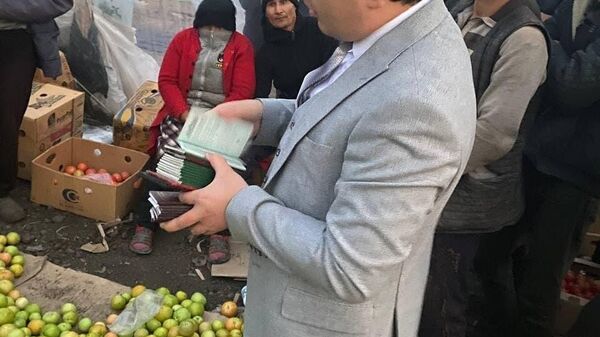 В Самаре сотрудники агентства внешней миграции помогли узбекистанцам, чьи паспорта забрал работодатель - Sputnik Ўзбекистон
