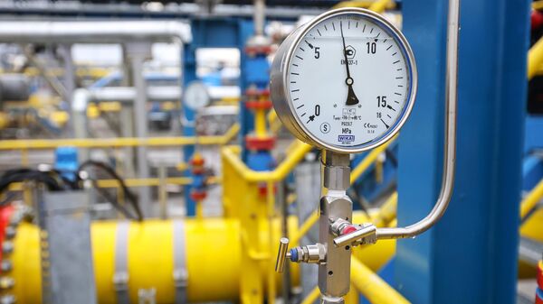 Показатель давления в измерительных линиях сырьевого газа на Амурском ГПЗ - Sputnik Узбекистан