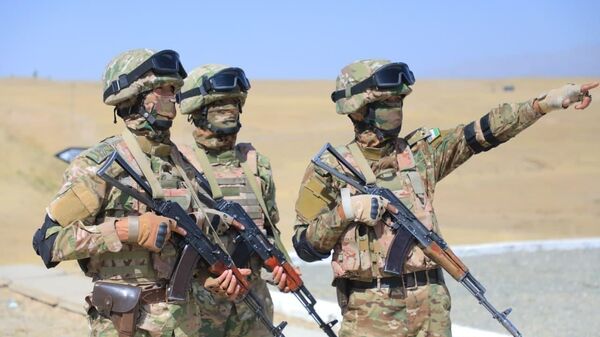 Узбекские военные на учения Мирная миссия-2021 - Sputnik Ўзбекистон