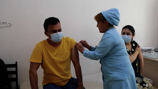 Вакцинация от коронавируса в Таджикистане - Sputnik Ўзбекистон