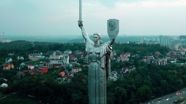 Монумент Родина-мать в Киеве - Sputnik Узбекистан