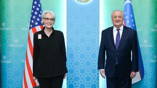 Министр иностранных дел Узбекистана Абдулазиз Камилов провел встречу с первым заместителем госсекретаря США Уэнди Шерман - Sputnik Узбекистан