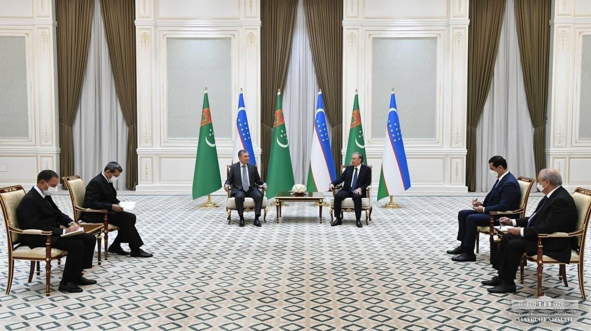 В резиденции Куксарой состоялась церемония официальной встречи Президента Туркменистана - Sputnik Ўзбекистон, 1920, 05.10.2021