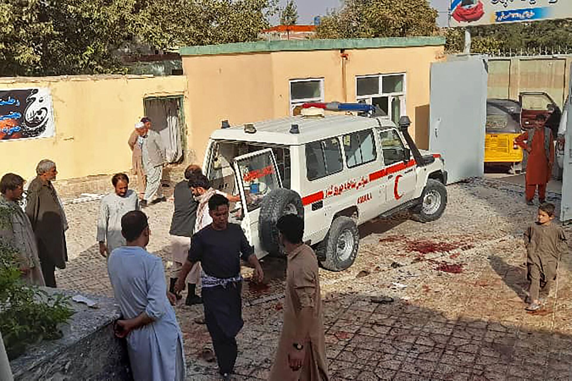 Не менее шести человек погибли при нападении на мечеть в Афганистане