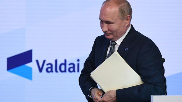Президент РФ В. Путин принял участие в заседании клуба Валдай - Sputnik Ўзбекистон